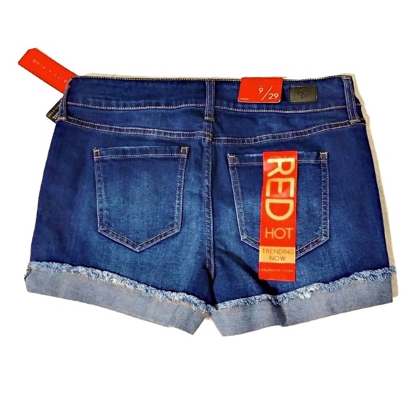 🆕 Celebrity Pink Cuffed Jean Shorts. NWT - Picture 3 of 7